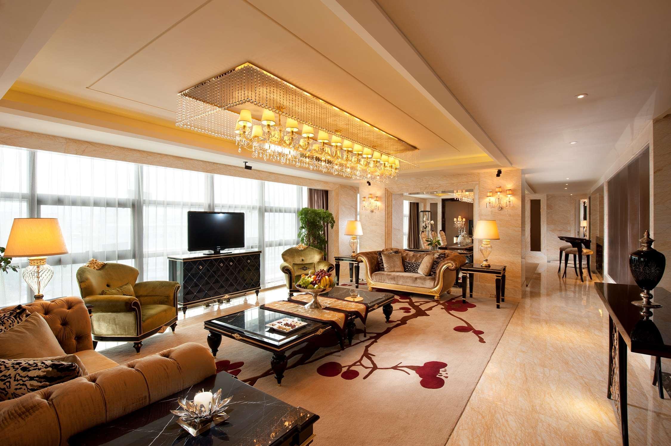Hilton Guangzhou Baiyun - Free Shuttle For Canton Fair Period, Close To Luhu Golf Club & Leather Market Exterior photo