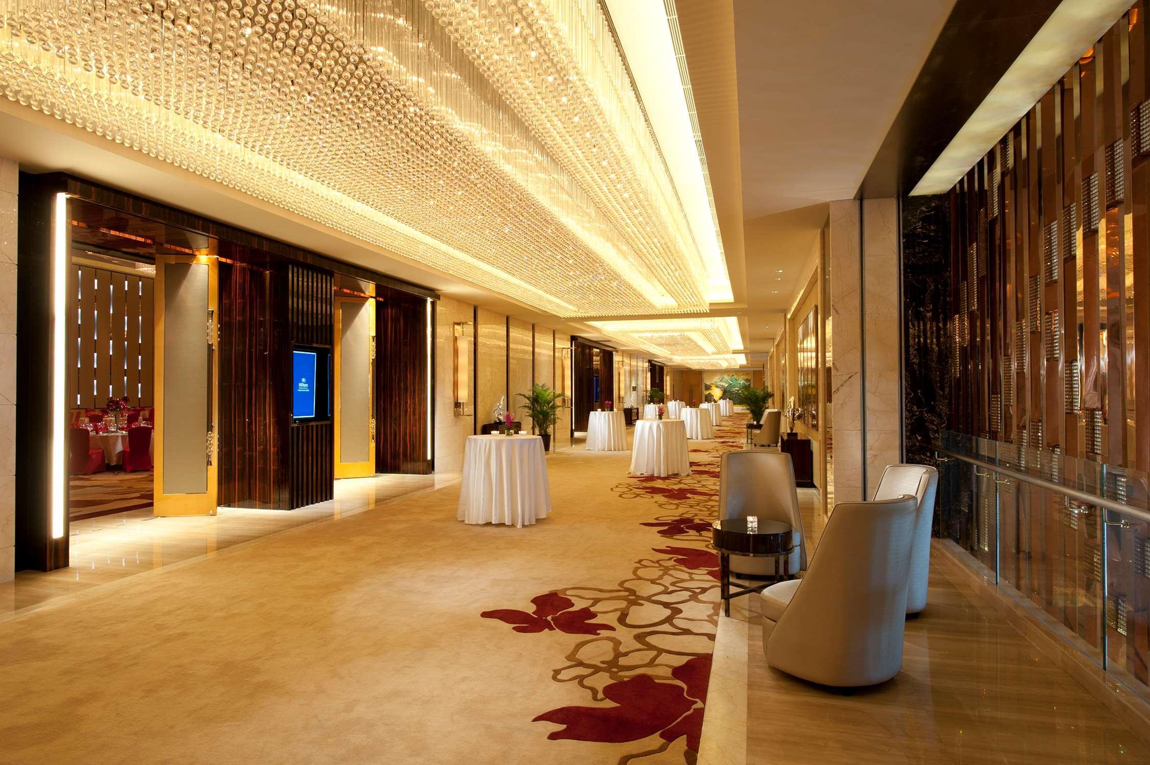 Hilton Guangzhou Baiyun - Free Shuttle For Canton Fair Period, Close To Luhu Golf Club & Leather Market Interior photo